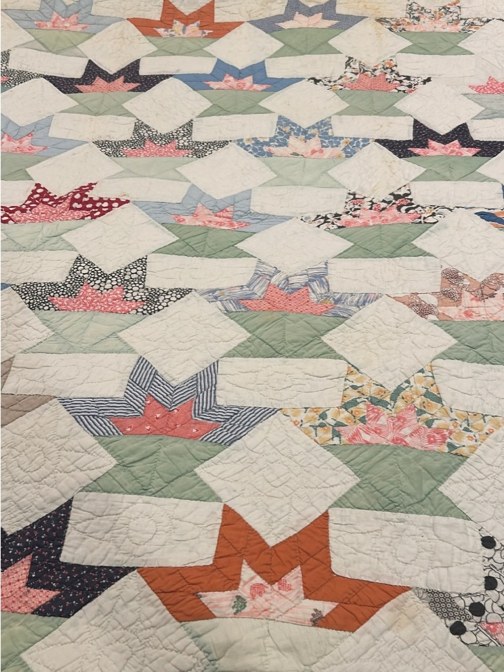 Vintage “Basket of Flowers” or “Cactus Basket” Quilt